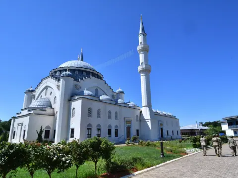 Diyanet Center of America building